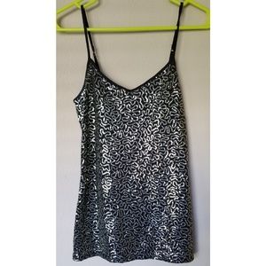 3/$20⭐ Express Sequence Black & Gold Cami
